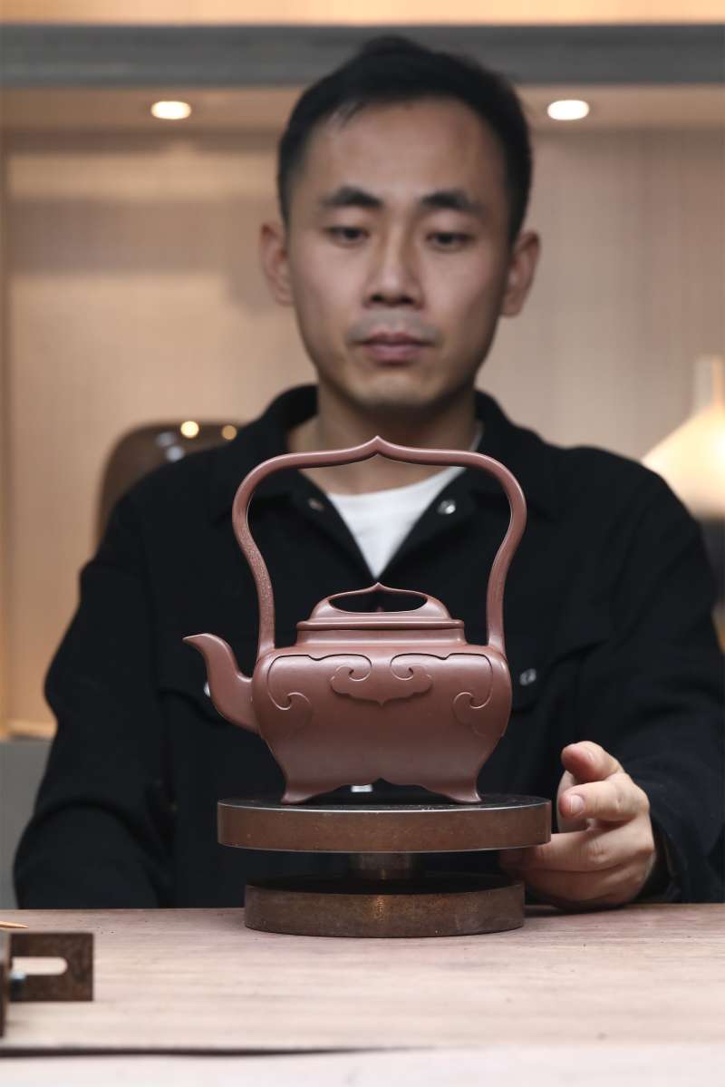 现在市场上传炉壶做的最好的手艺人：赵越